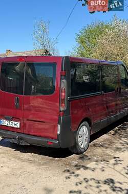 Renault Trafic  2003
