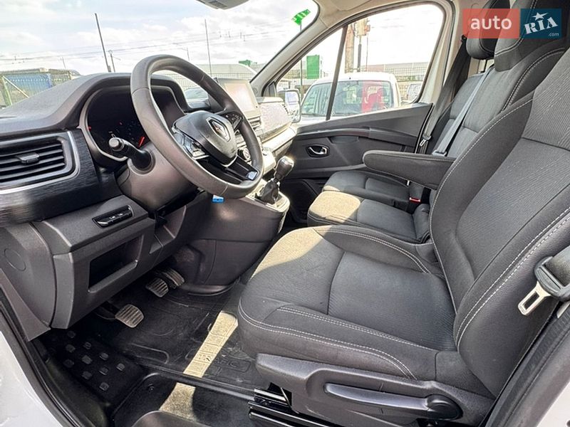 Грузовой фургон Renault Trafic 2022 в Киеве фото 11 Грузовой фургон Renault Trafic 2022 в Киеве