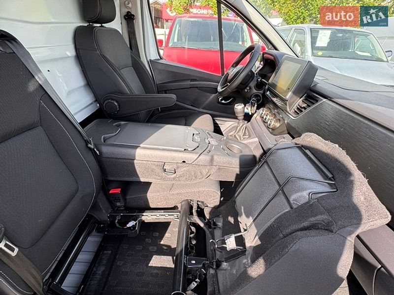 Грузовой фургон Renault Trafic 2022 в Киеве фото 25 Грузовой фургон Renault Trafic 2022 в Киеве