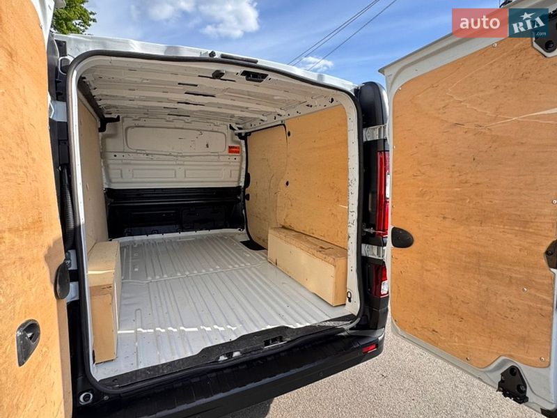Грузовой фургон Renault Trafic 2022 в Киеве фото 29 Грузовой фургон Renault Trafic 2022 в Киеве