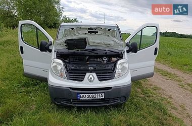 Грузовой фургон Renault Trafic 2013 в Бучаче