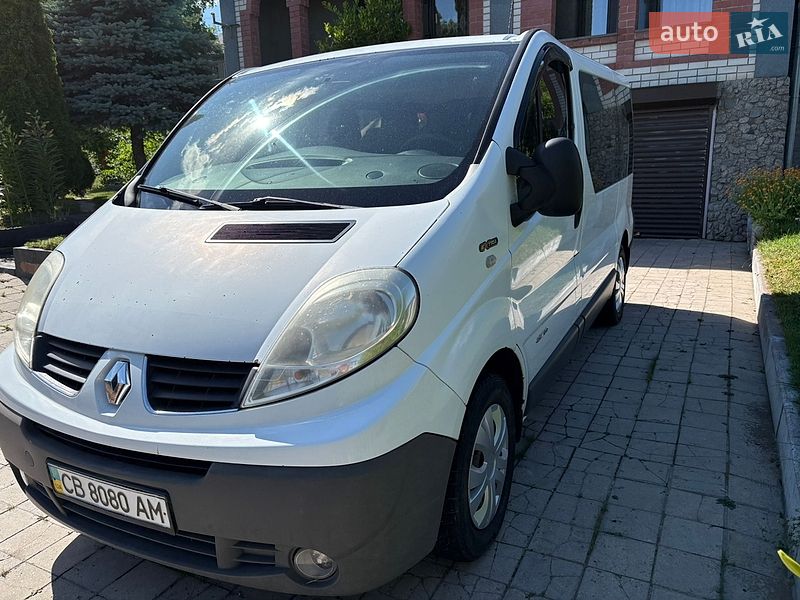 Минивэн Renault Trafic 2011 в Чернигове