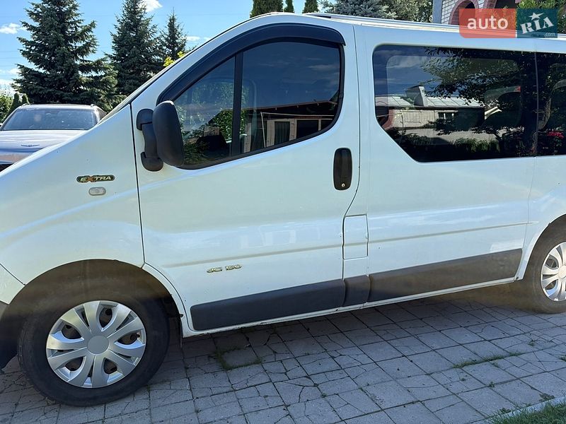 Минивэн Renault Trafic 2011 в Чернигове