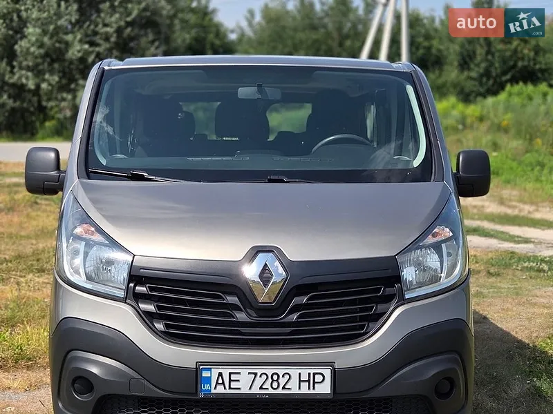 Renault Trafic 2015