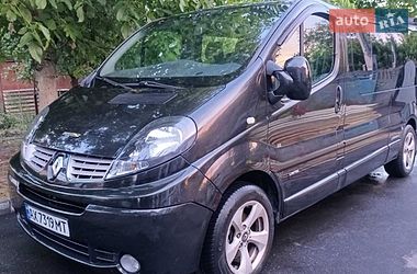 Renault Trafic  2012