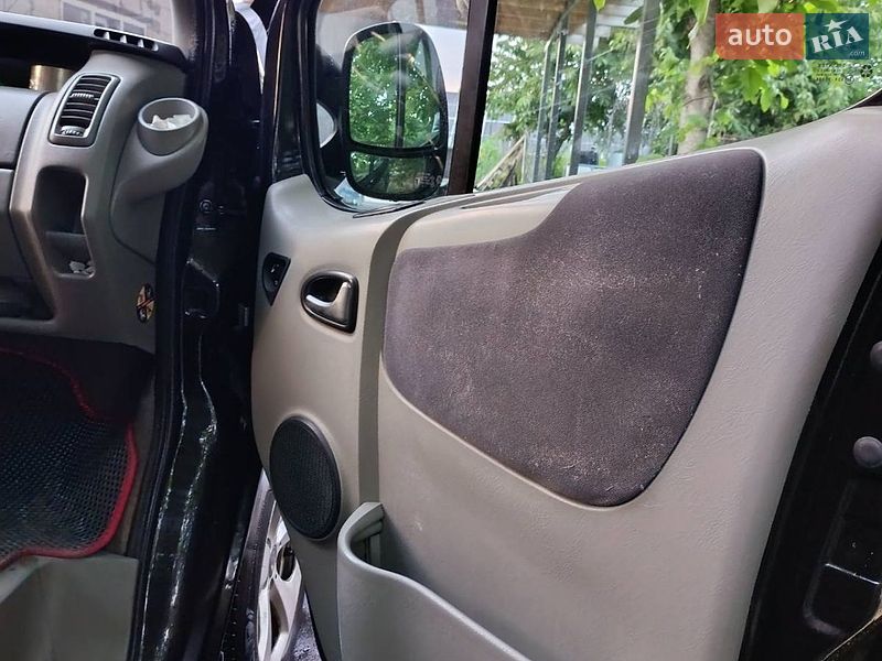 Минивэн Renault Trafic 2012 в Борисполе
