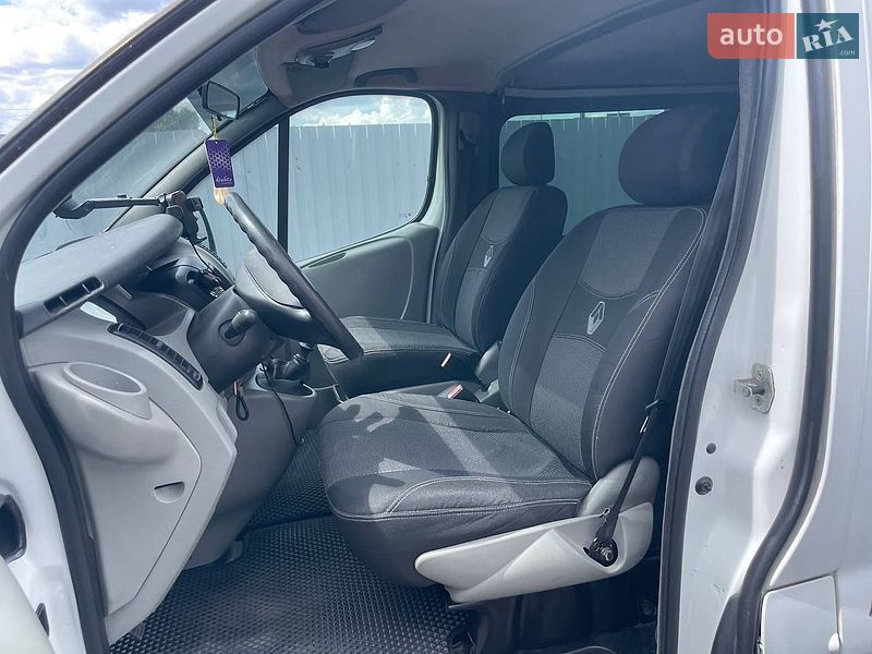 Мінівен Renault Trafic 2007 в Києві