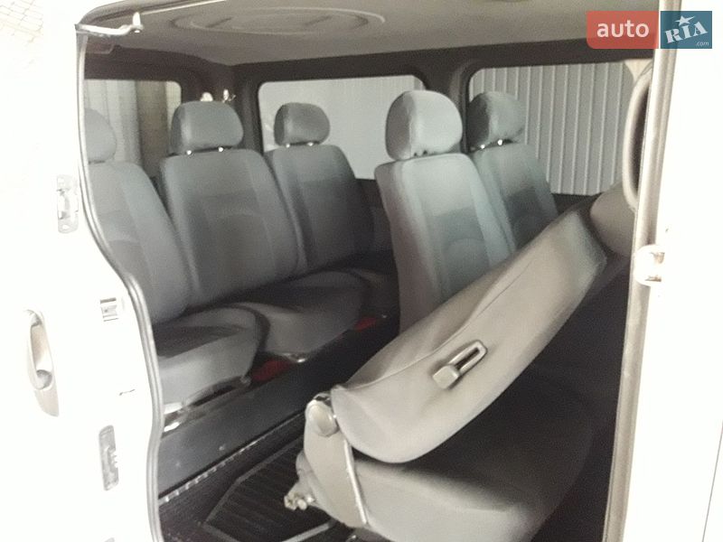 Минивэн Renault Trafic 2009 в Днепре
