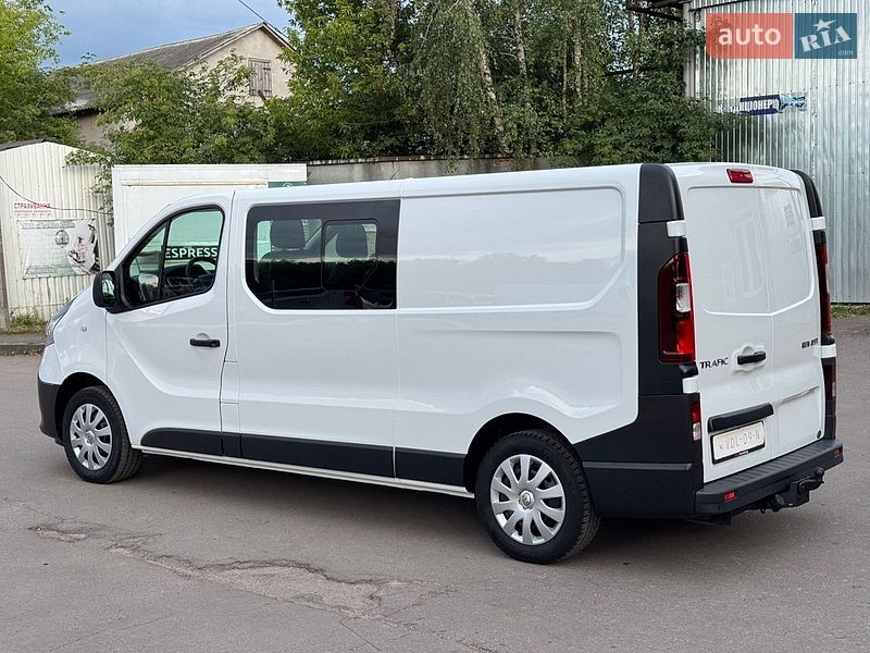 Вантажопасажирський фургон Renault Trafic 2019 в Дубні