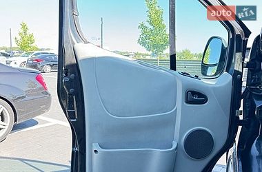 Микроавтобус грузовой (до 3,5т) Renault Trafic 2006 в Мукачево