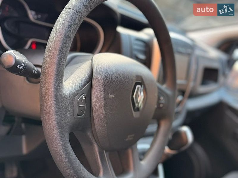 Грузовой фургон Renault Trafic 2020 в Ровно