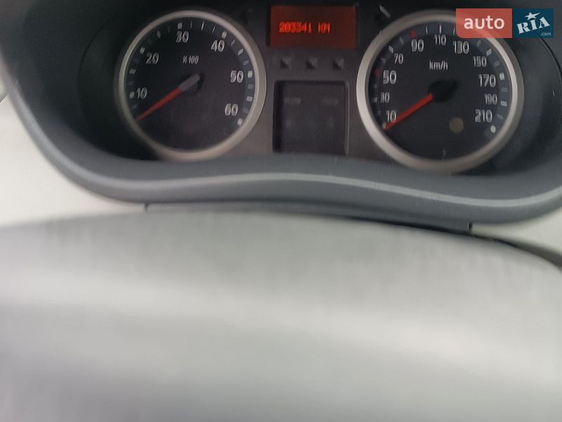 Минивэн Renault Trafic 2013 в Дубно
