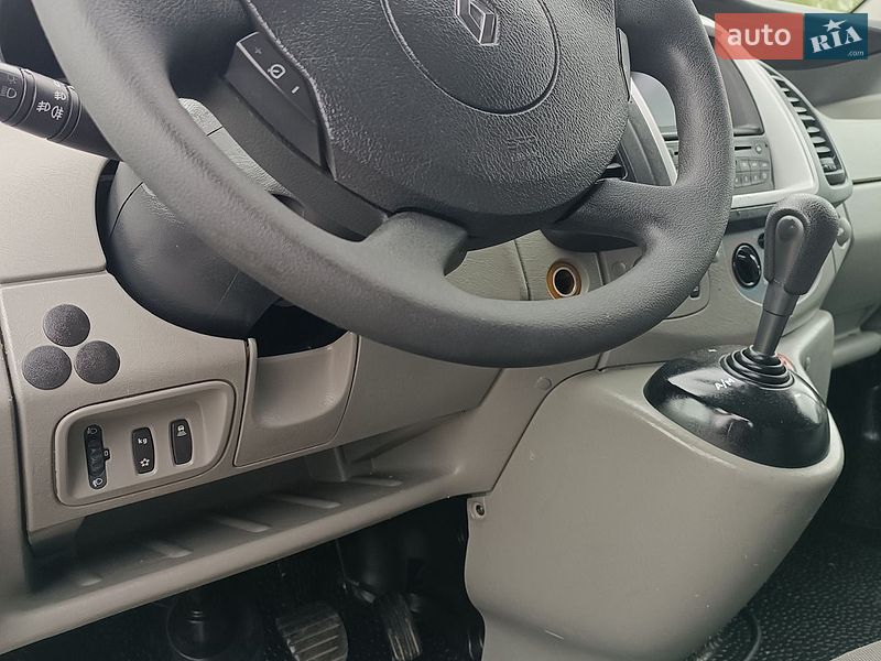 Минивэн Renault Trafic 2013 в Дубно