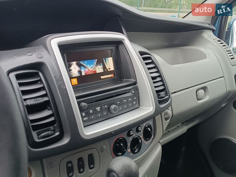Минивэн Renault Trafic 2013 в Дубно