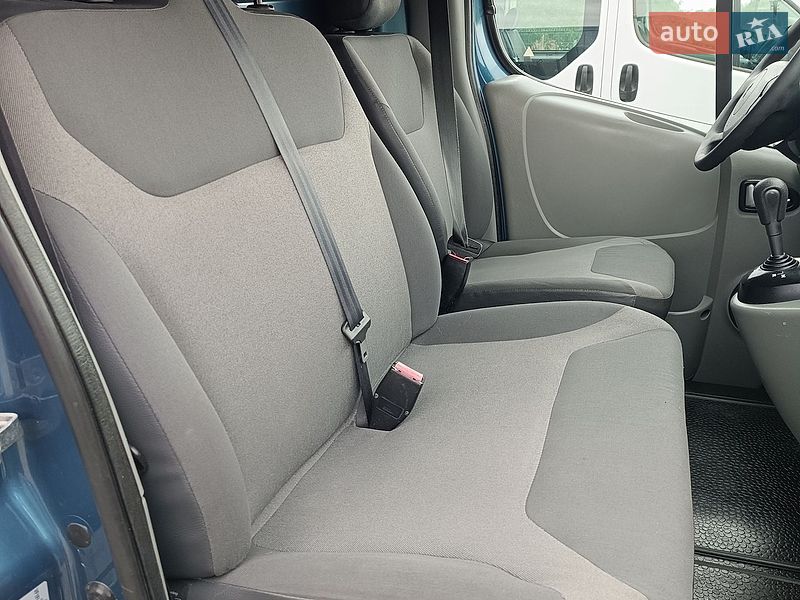 Минивэн Renault Trafic 2013 в Дубно