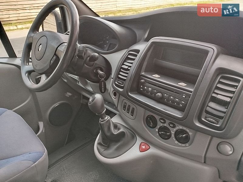 Вантажний фургон Renault Trafic 2014 в Красилові
