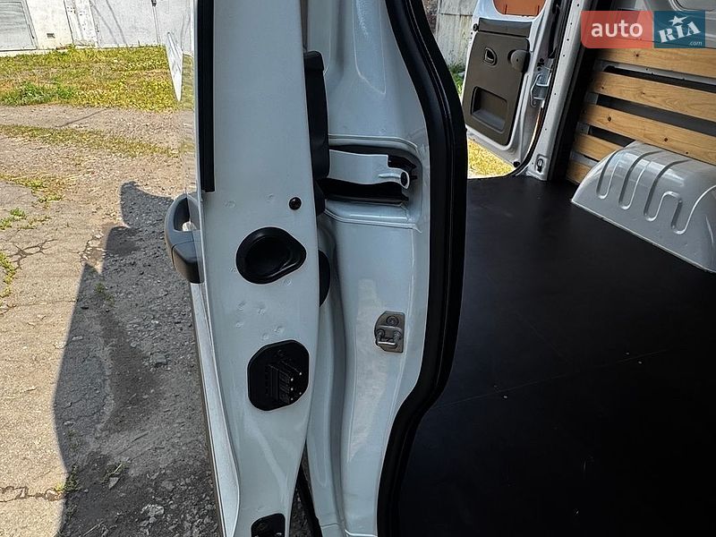 Вантажний фургон Renault Trafic 2023 в Козятині