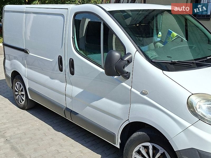 Грузовой фургон Renault Trafic 2012 в Хмельницком