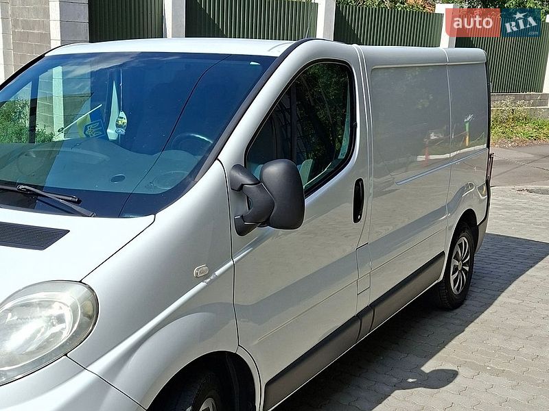 Грузовой фургон Renault Trafic 2012 в Хмельницком