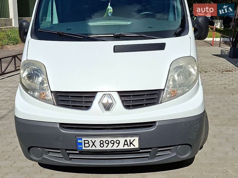 Грузовой фургон Renault Trafic 2012 в Хмельницком