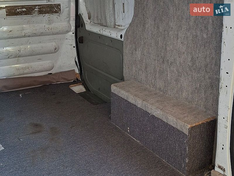 Грузовой фургон Renault Trafic 2012 в Хмельницком