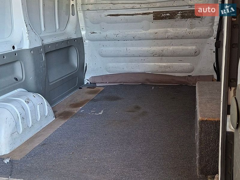 Грузовой фургон Renault Trafic 2012 в Хмельницком