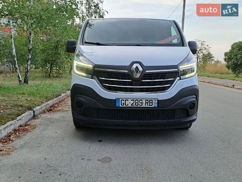 Вантажний фургон Renault Trafic 2021 в Дніпрі