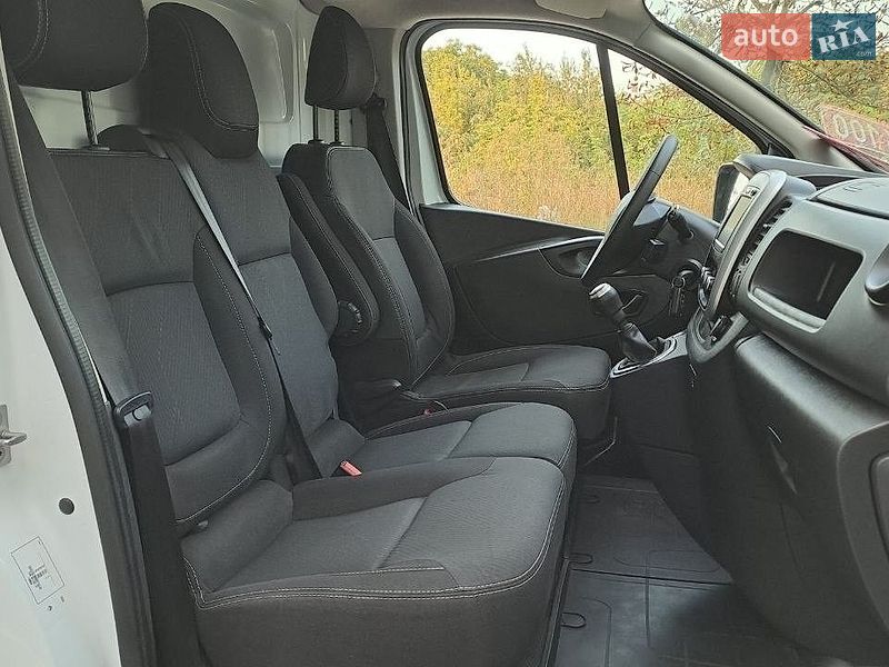 Вантажний фургон Renault Trafic 2021 в Дніпрі