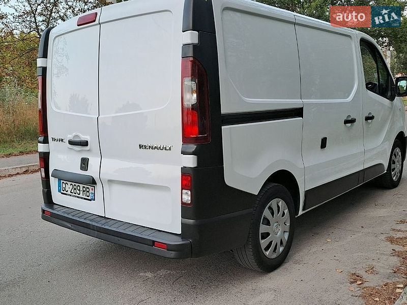 Вантажний фургон Renault Trafic 2021 в Дніпрі