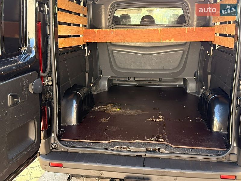 Грузопассажирский фургон Renault Trafic 2018 в Ковеле