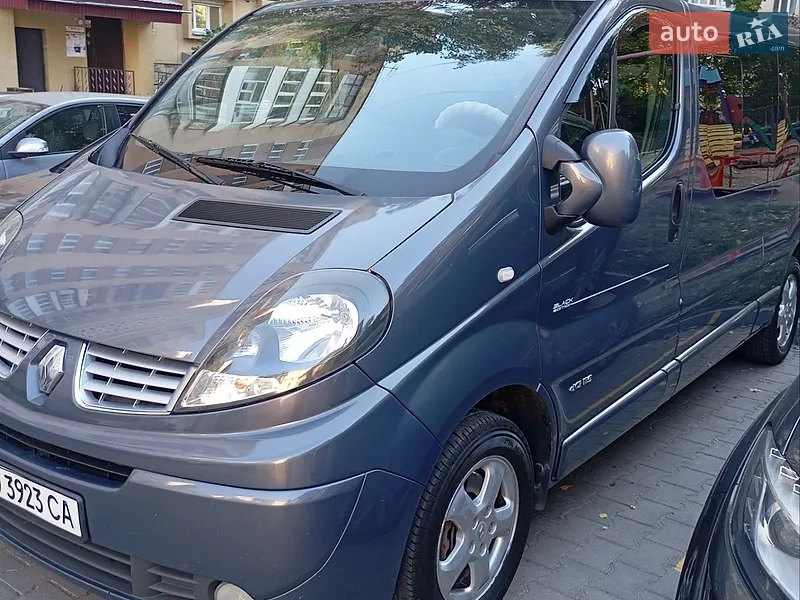 Renault Trafic 2012