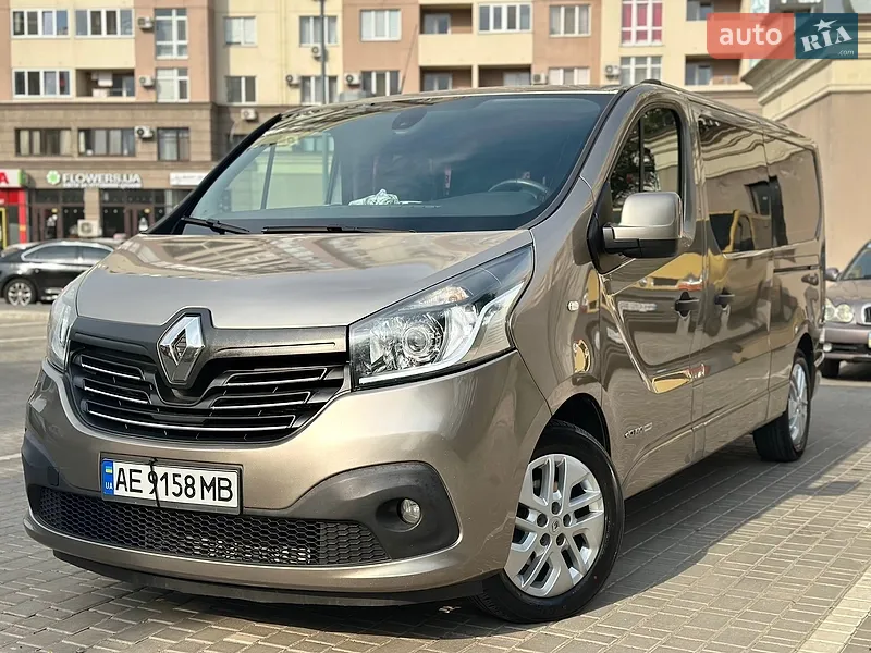 Renault Trafic 2016