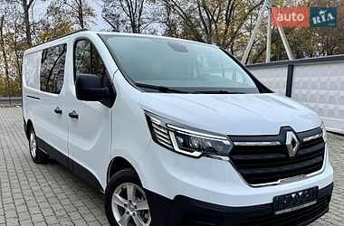 Renault Trafic 2023