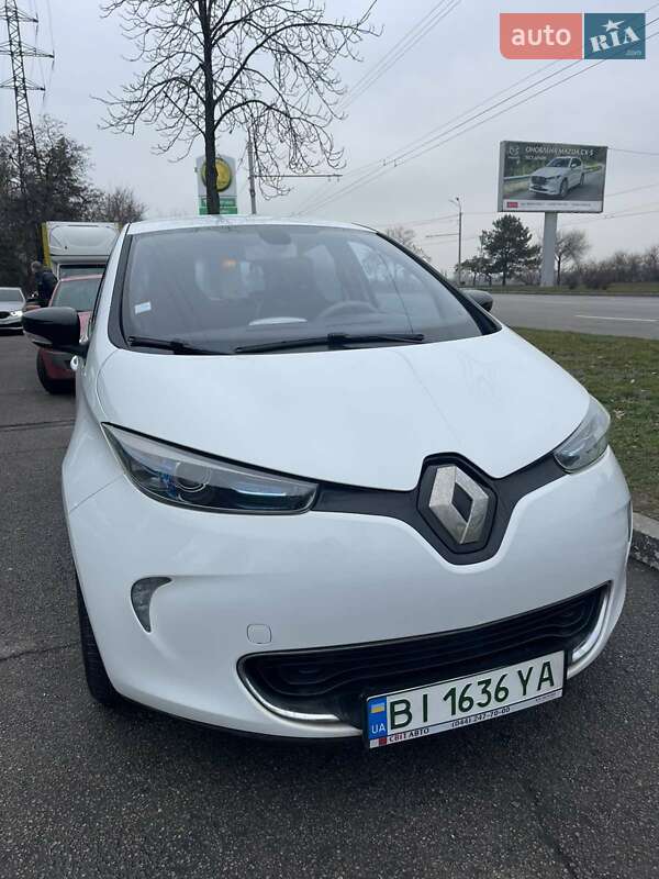 Renault Zoe 2015 года в Днепре (Днепропетровске)