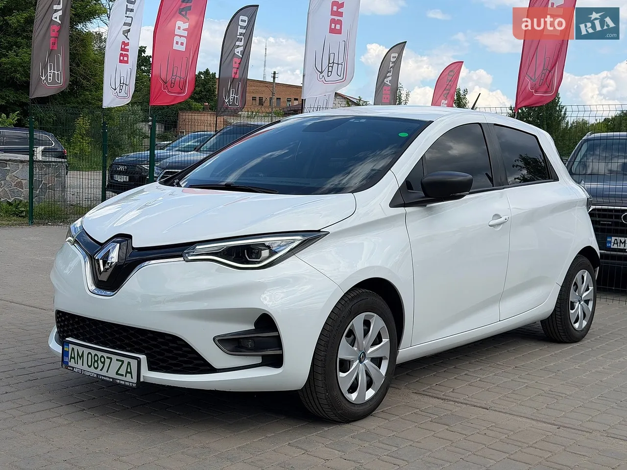 2020 Renault ZOE - фото 1