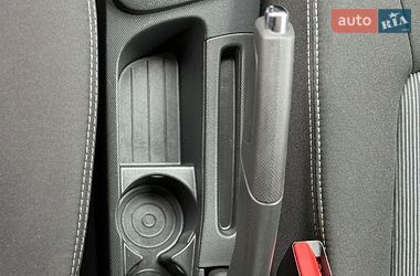 Хэтчбек Renault Zoe 2018 в Дубно