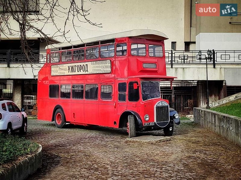 Ретро автомобили Классические