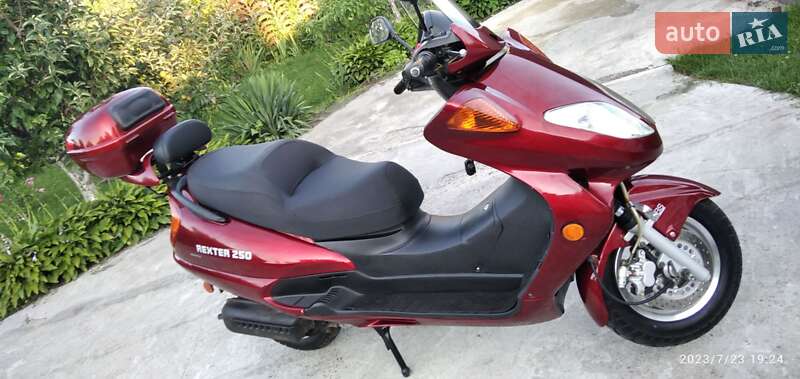 Макси-скутер Rex RS 2008 в Белой Церкви