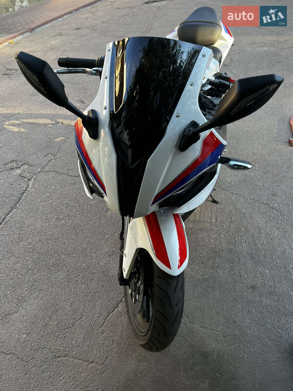 Rider 250 RR
