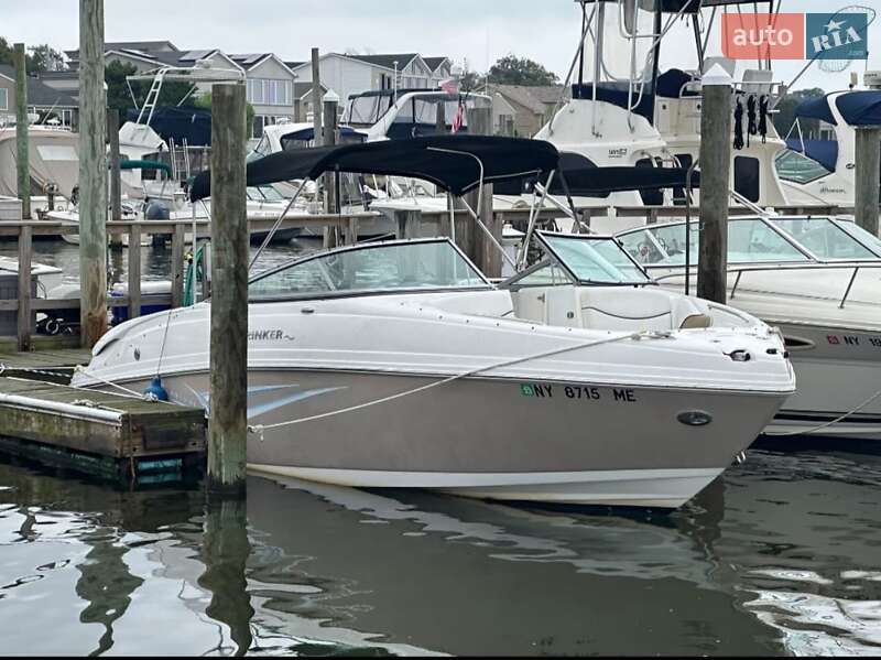 Rinker Captiva Bowriders