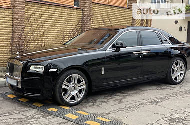 Rolls-Royce Ghost  2015