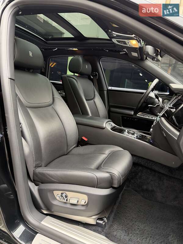 Седан Rolls-Royce Ghost 2015 в Киеве