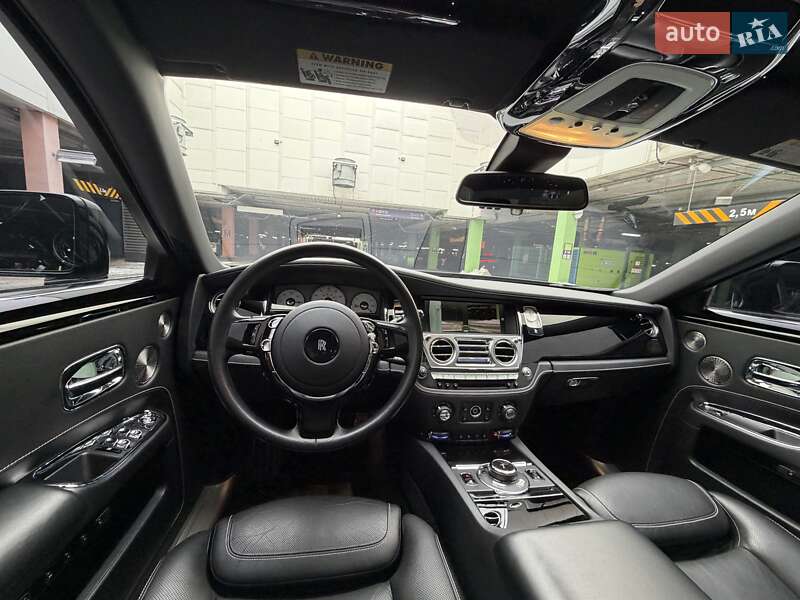 Седан Rolls-Royce Ghost 2015 в Киеве