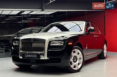 Rolls-Royce Ghost  2010