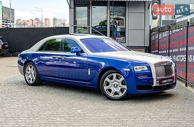 Rolls-Royce Ghost  2015