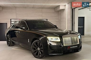 Rolls-Royce Ghost  2020