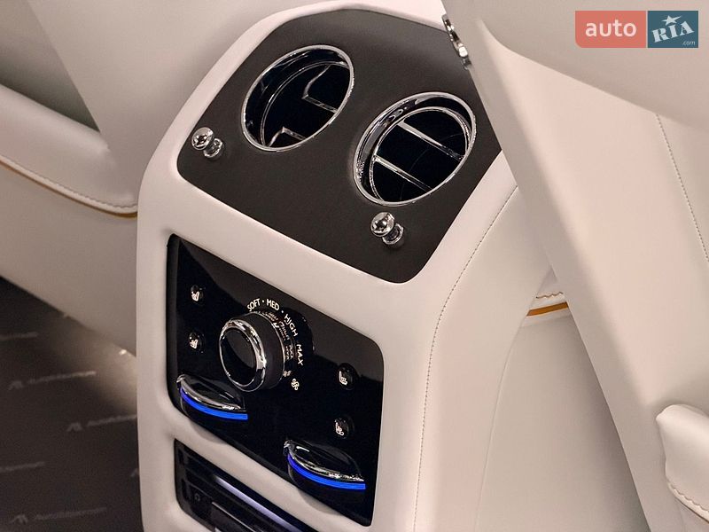 Седан Rolls-Royce Ghost 2020 в Киеве