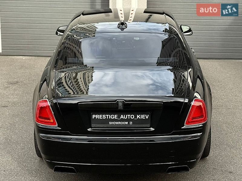 Седан Rolls-Royce Ghost 2018 в Києві