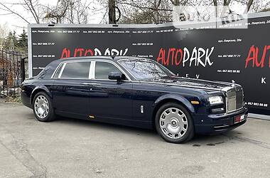 Rolls-Royce Phantom Extended Wheelbase 2012