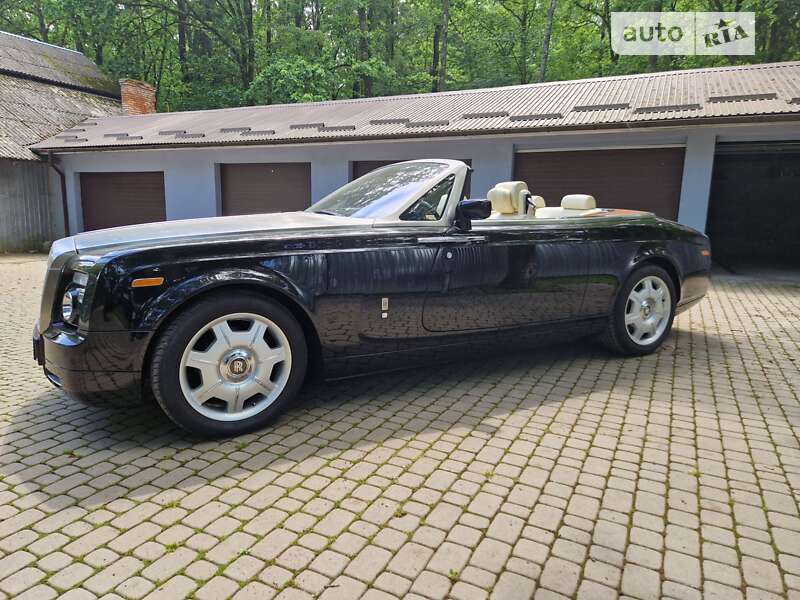 Кабриолет Rolls-Royce Phantom